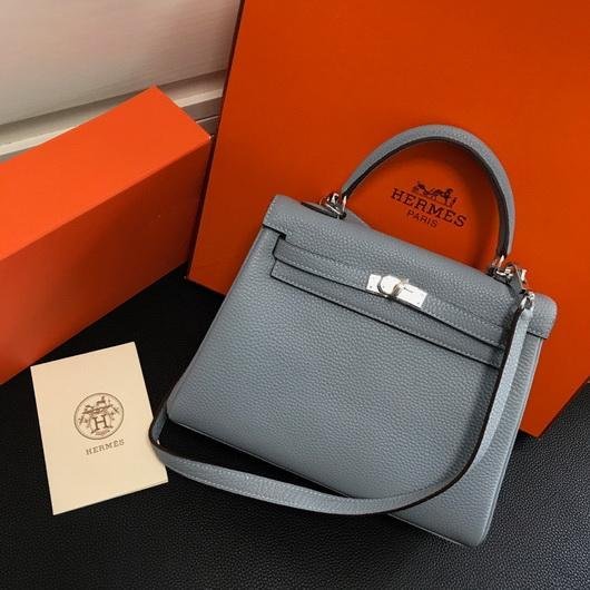 Our Factory offer best Designer HIGH quality replica handbags in cheaper price! Up to 70% discount now. Quality Guarantee! Fast Shipping Worldwide